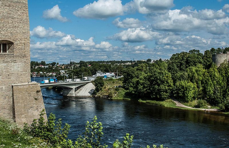 De Vriendschapsbrug over de Narva-rivier
