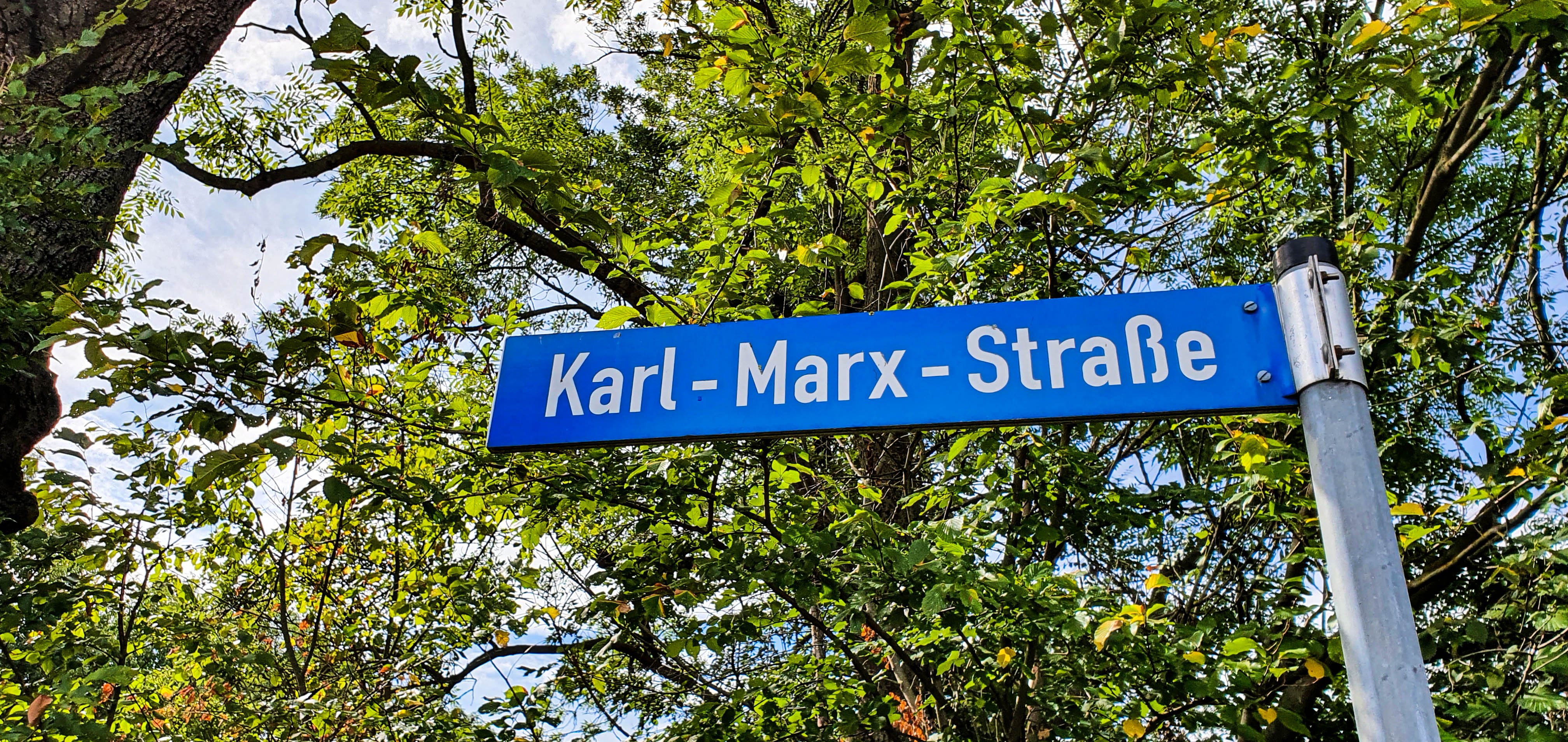 straatnamen met een DDR-verleden, zoals de Karl-Marx-strasse